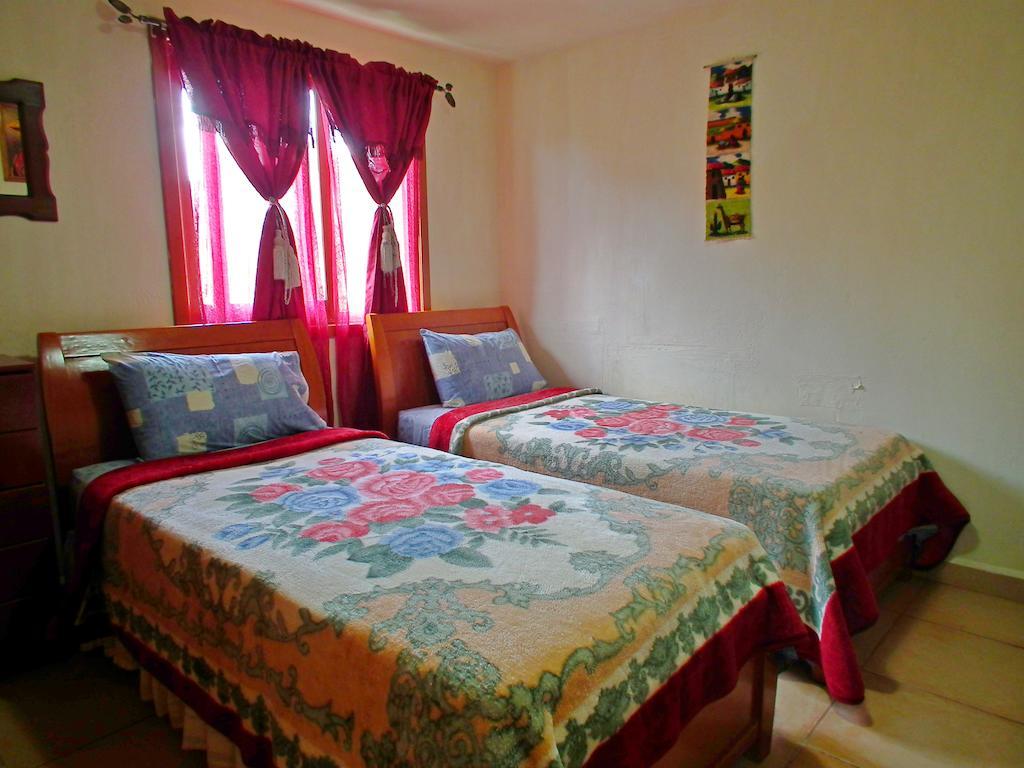 Hostal Casa Pedro בוקט חדר תמונה
